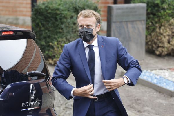 (14 septembre 2021, Roubaix). Emmanuel Macron était en déplacement ce mardi dans le Nord de la France pour présenter le Beauveau de la sécurité. Mercredi 15 septembre, le chef de l'Etat se rendra en Eure et Loir à l'occasion des journées européennes du Patrimoine, dans la maison de Tante Léonie, où Marcel Proust passait ses vacances. 