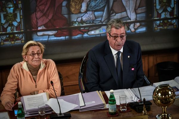 Les époux Balkany condamnés à de la prison pour blanchement de fraude fiscale