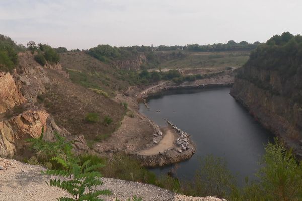 La retenue de Mervent, au sud de la Vendée, a permis de faire face à la demande en eau potable