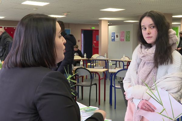 Lancé il y a trois mois, le bureau des entreprises du lycée professionnel de Bourganeuf a organisé un job dating.