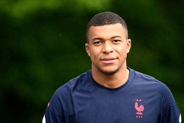 Kylian Mbappé avec l'équipe de France