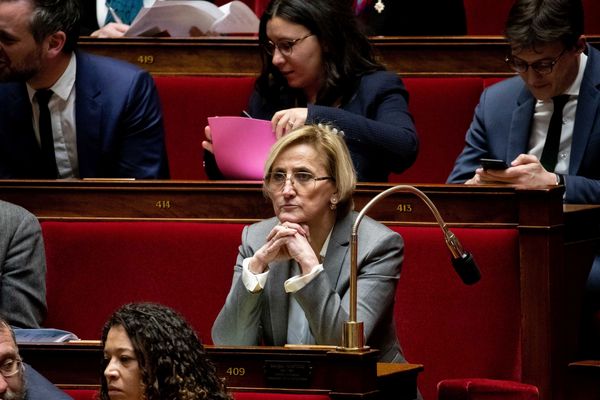 "Ce qu'il faut, c'est que tout le monde puise passer le permis," explique Françoise Dumas. Les auto-écoles sont vent debout contre le rapport de la députée du Gard (LREM), remis au Premier ministre vendredi. Elle s'est expliquée ce matin sur France Bleu Gard Lozère.