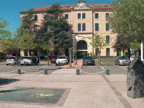 Agde (Hérault) - la mairie - avril 2024.