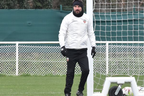 Yannick Cahuzac va adier les Merlus à retrouver la Ligue 1.