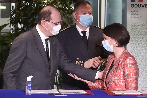 Le premier Ministre Jean Castex et la présidente de Nantes Métropole Johanna Rolland s'accordent sur un accord de méthode pour une relance économique et la transition écologique