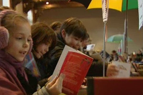 Le salon du livre jeunesse de Douai a ouvert ses portes ce mardi. 