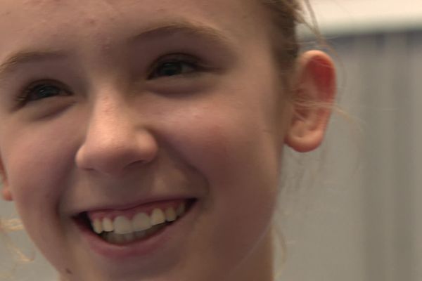 Aély Sailly, 14 ans, graine de championne, pratique le trampoline depuis ses 3 ans.