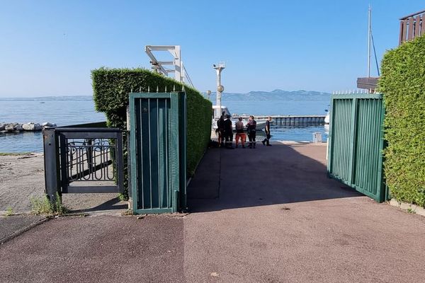 La noyade s'est produite au large de la commune de Lugrin.