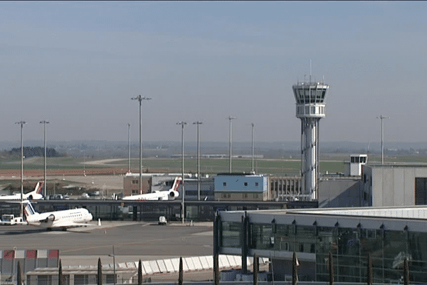 Aéroport Lyon Saint-Exupéry