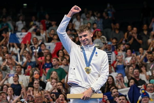 Léon Marchand cumule déjà 4 médailles d'or et 1 de bronze