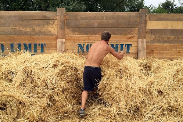 Un des obstacles de la No Limit Race en préparation