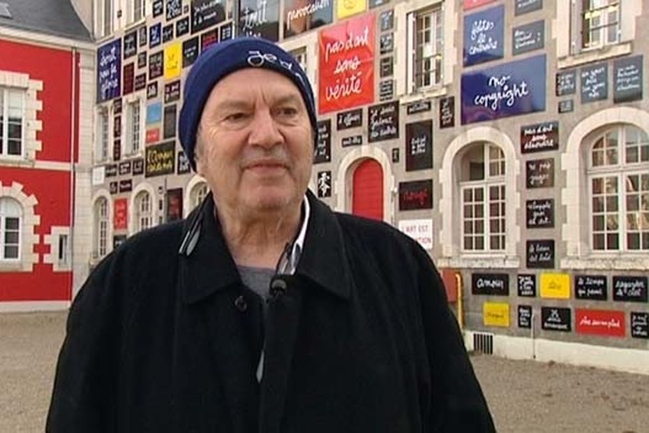 L Artiste Ben Cree Une Fondation Du Doute A Blois