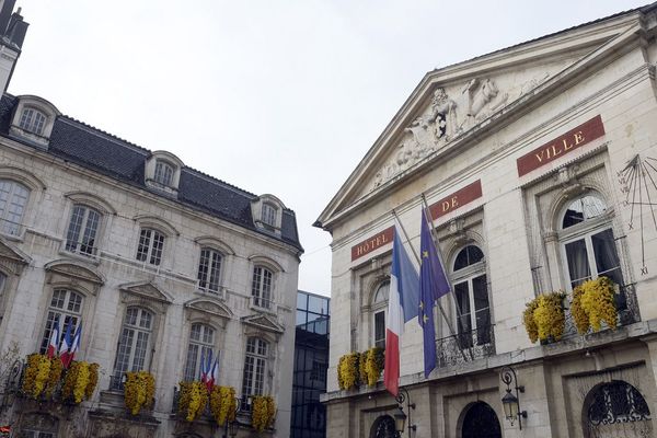 Mairie de Bourg-en-Bresse (Ain). 