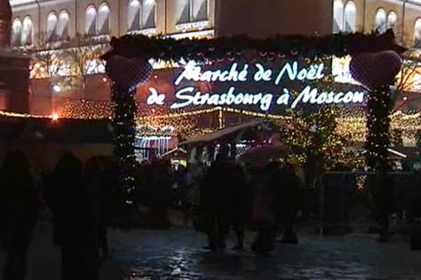 Le marché de Noël de Strasbourg à Moscou a ouvert ses portes le 24 décembre