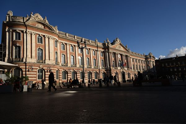 La visite guidée propose de partir à la découverte des secrets cathares de la Ville rose.