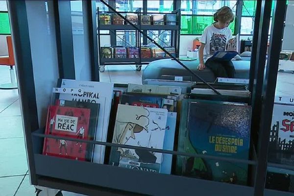 La médiathèque de Rilhac Rancon propose des livres, des magazines, mais aussi l'accès à des tablettes numériques