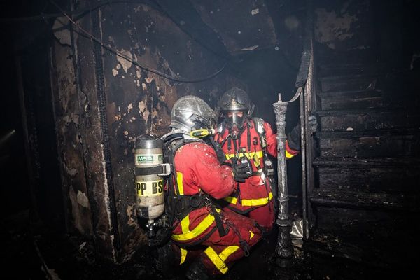 Un appartement a été ravagé par les flammes à Drancy dans la nuit de samedi à dimanche. (Illustration)