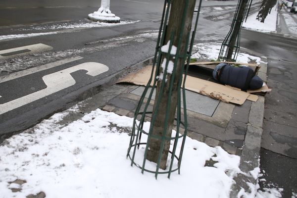 Les sans-abri du Cantal pourront désormais contacter le 115 à tout moment du jour ou de la nuit, pour trouver un abris. (Photo d’illustration)