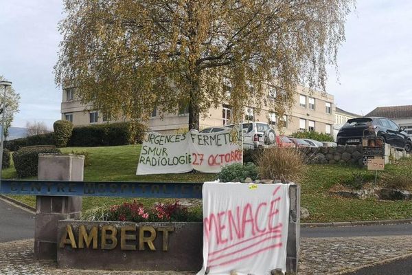 Après trois semaines de fermeture, les urgences à Ambert vont rouvrir. Des renforts de médecins vont venir de Clermont-Ferrand et de Thiers.