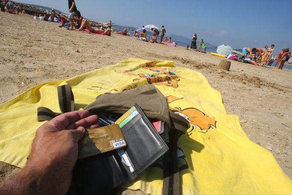 Les vols sur les plages sont en recrudescence sur la Côte d'Azur.