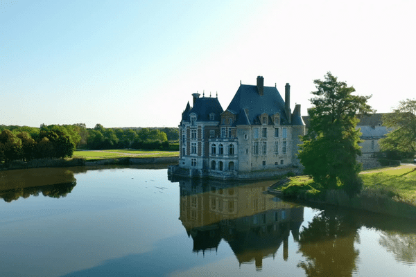 Le château de la Bussière dans le Loiret