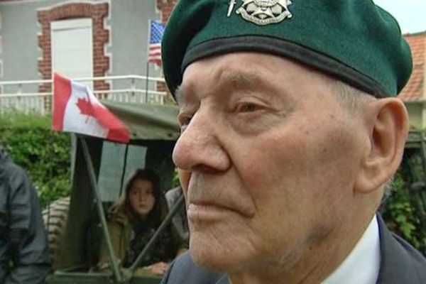 Fred Walker, vétéran britannique du débarquement de 1942 et de celui de 1944