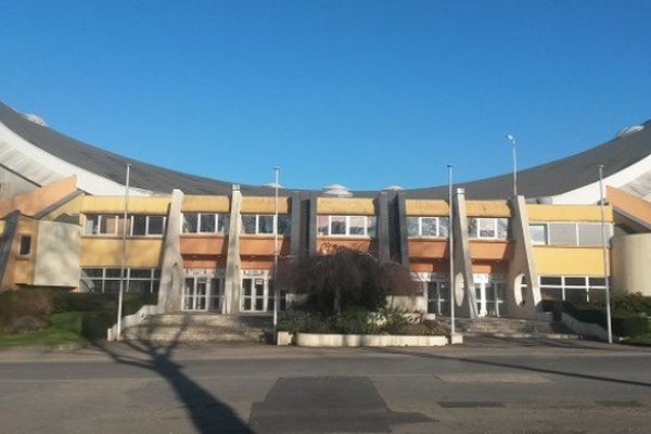 Le palais des sports actuel continuera encore longtemps à accueillir les matchs du CSP