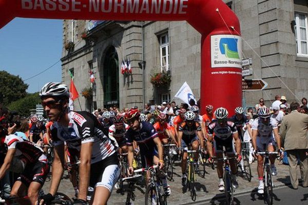 Les coureurs auront à parcourir un peu plus de 170 kilomètres entre Avranches et Saint-Martin-de-Landelles