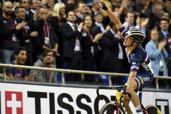 Le duo Bryan Coquard (ici en photo) - Morgan Kneisky a été sacré dans la course à l'américaine lors des Mondiaux de cyclisme de Saint-Quentin-en-Yvelines.