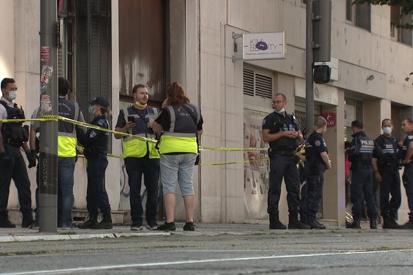 incendie d'appartement dans le 7ème arrondissement de Lyon : aucun blessé à déplorer