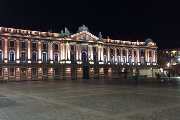 L'agression a eu lieu sur la place du Capitole dimanche 26 juin au petit matin.