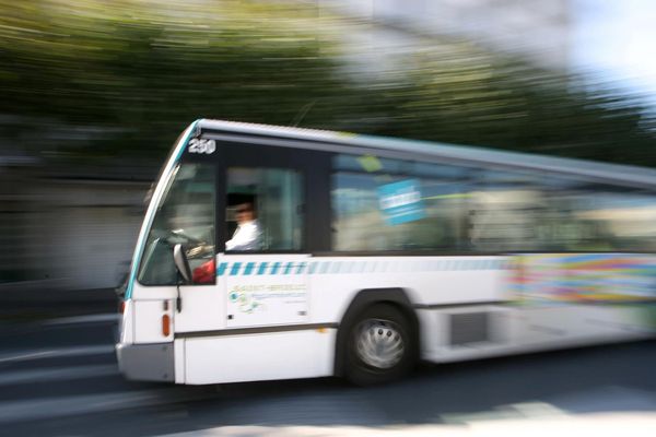 Les trajets de bus ont été déviés suite à un incident dans le quartier Balzac le 11 mars 2015