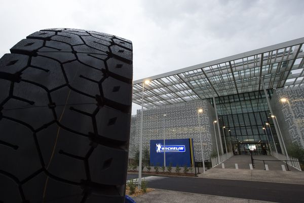 Le Centre recherche et technologie Michelin Ladoux que visitera Emmanuel Macron a été inauguré en 2016. La CGT appelle à un rassemblement, jeudi 25 janvier, devant le site. 

