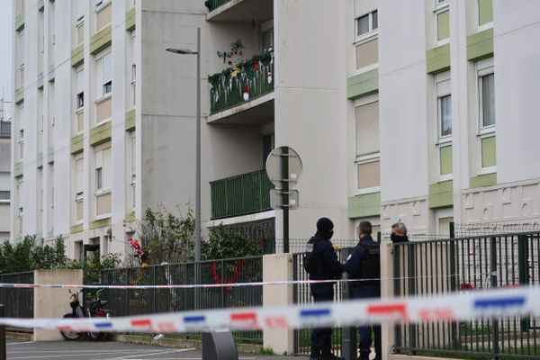 La mère et ses quatre enfants ont été retrouvés morts lundi 25 décembre dans leur appartement.