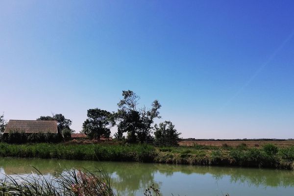 Canal de Broue en Charente-Maritime