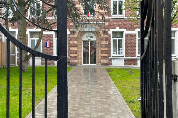 Les faits se sont déroulés durant le week-end de Pâques dans la maison de retraite La Colombe, à Roncq ( Nord).