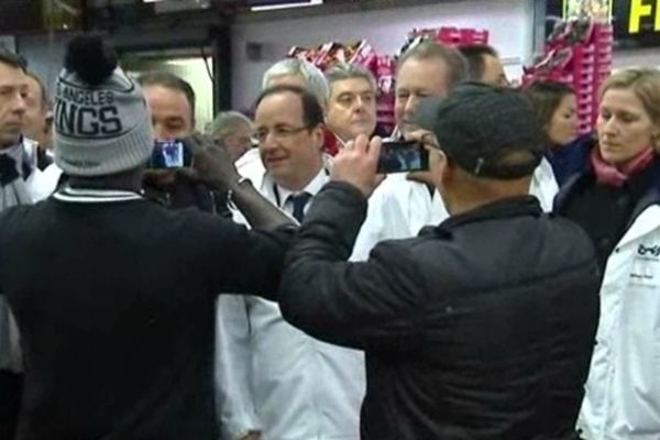 Ce matin François Hollande était présent au marché de Rungis