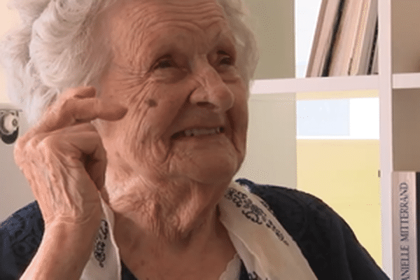Jeanne Papeau, 102 ans.