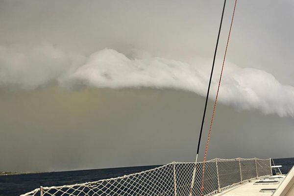 Il navigue depuis toujours mais Romain Mautin n'avait jamais vécu un tel orage en mer.