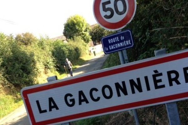 C'est dans un chemin de ce hameau qu'a été retrouvé le corps de Maxime Morisset, enfermé dans le coffre de son véhicule