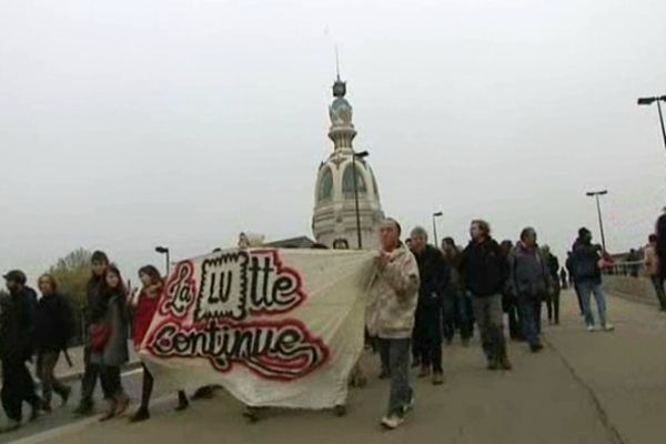 Ce matin après l'évacuation manifestation pour un hébergement décent.