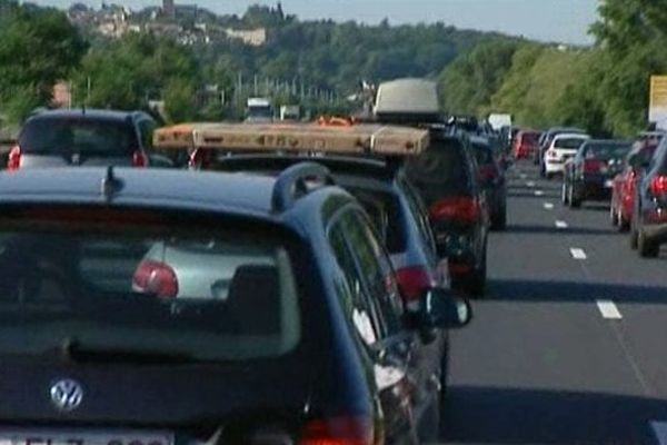 Aoûtiens et juillettistes se sont croisés nombreux sur l'autoroute du soleil.