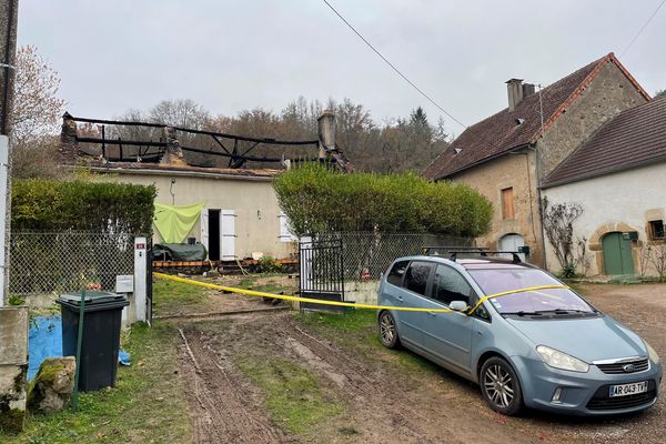 L'incendie a dévasté entièrement le pavillon