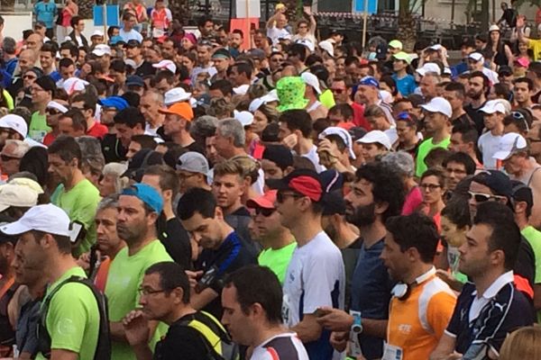 2.830 coureurs au départ lors de l'édition 2017 du Marathon de Poitiers-Futuroscope.