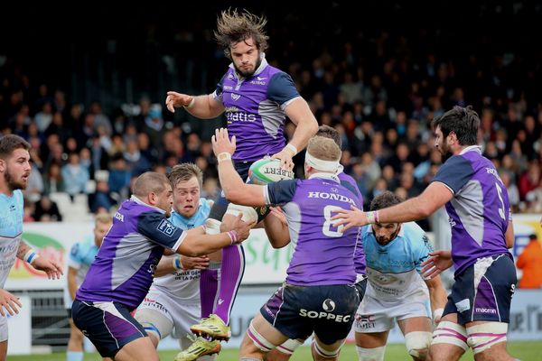 En Pro D2, Bayonne s'est largement imposé face à l'équipe de Soyaux-Angoulême.