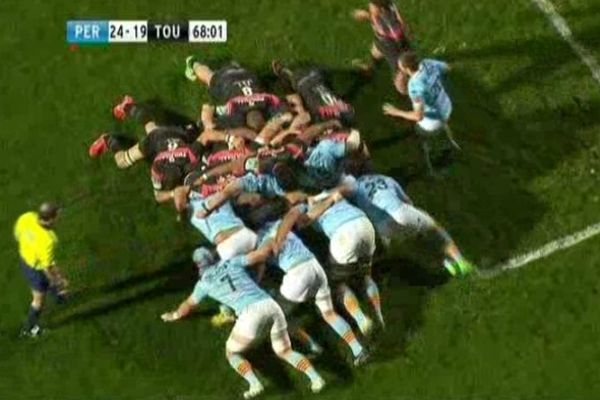 Le stade Toulousain dominé par les Catalans