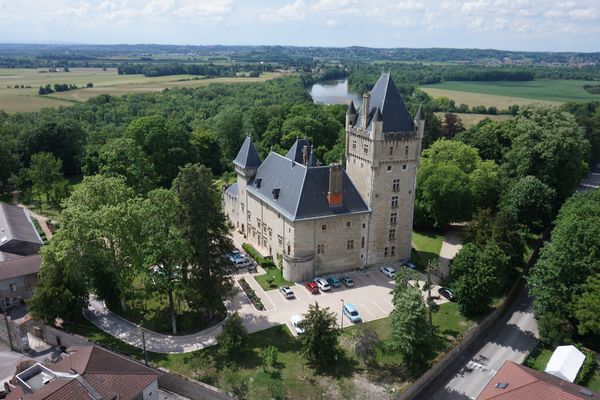 Le château de Chazey-sur-Ain