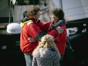 Vendée Globe et quête de soi : Jean Le Cam et Jean-Paul Rouve dans le film La Vallée des fous