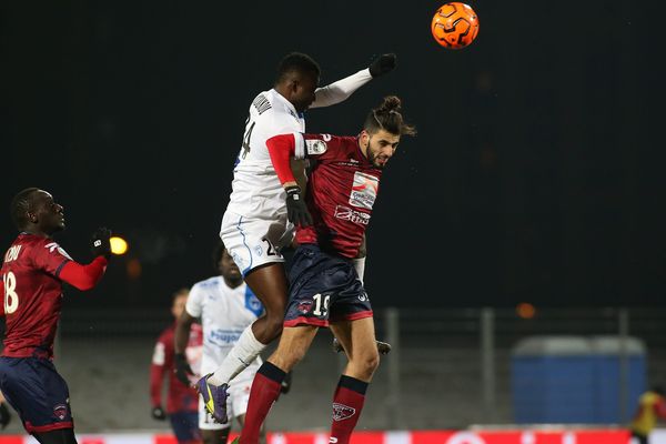 La rencontre entre Clermon et Niort s'est soldée par un score nul (1/1).