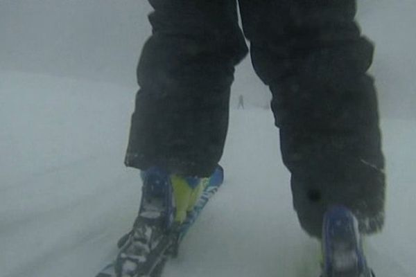 Neige sur la station de ski du Sancy